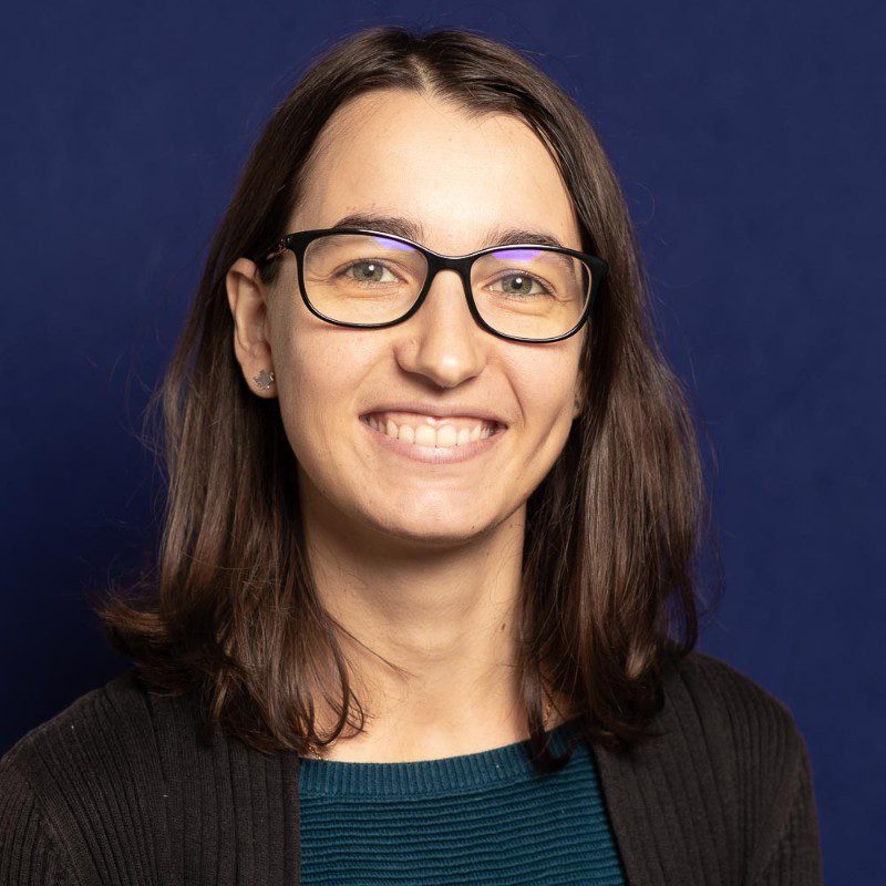 Marie-Lou BARNAUD, Docteur et Consultante